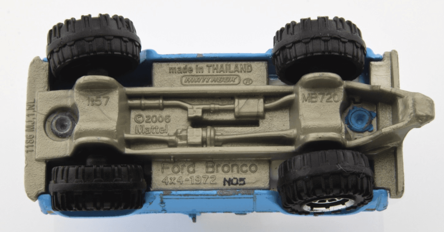 Matchbox ~Top Gun Maverick 5-Pack ~ 1972 FORD BRONCO 4x4 ~ Loose Diecast - Thumbnail 10