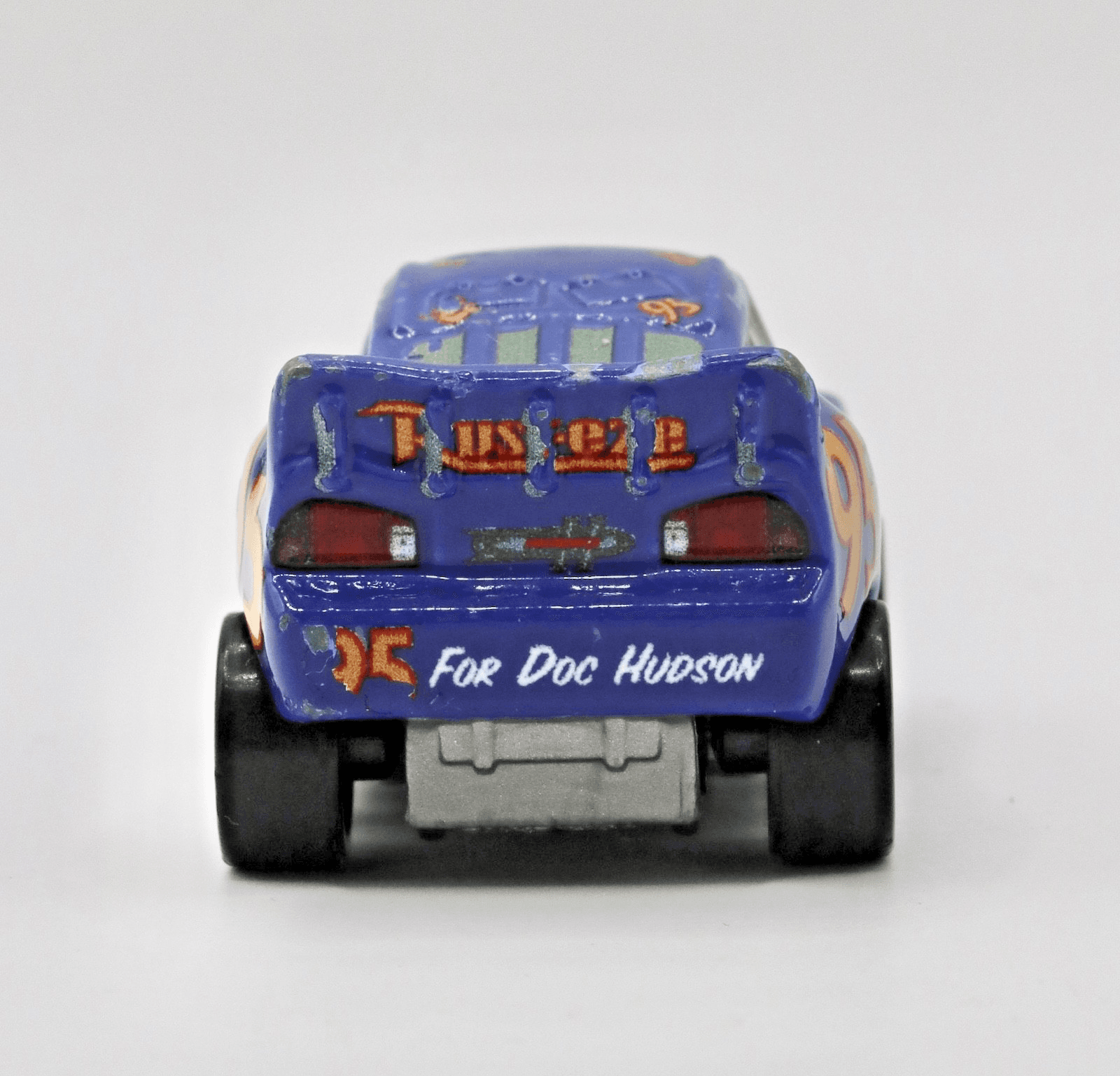 Disney Pixar Cars ~ Mini Racers ~ FABULOUS LIGHTNING MCQUEEN ~ 2023 Series 2 #17 - Thumbnail 4