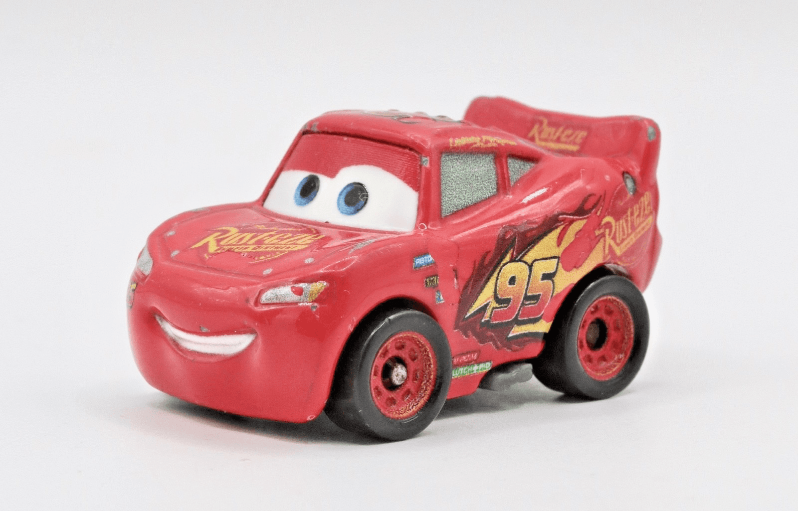 Disney Pixar Cars ~ Mini Racers ~ LIGHTNING MCQUEEN #95 Rust-eze 1:100 - Thumbnail 2