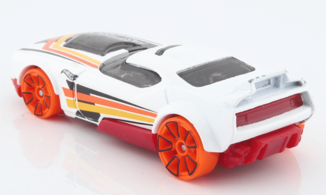 2022 Hot Wheels Speed Team ~ FAST FISH (2/5) ~ Collector # 47/250 Diecast - Thumbnail 5