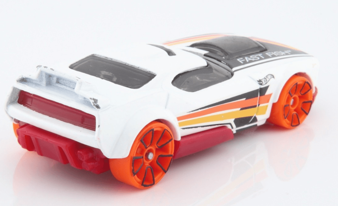 2022 Hot Wheels Speed Team ~ FAST FISH (2/5) ~ Collector # 47/250 Diecast - Thumbnail 6