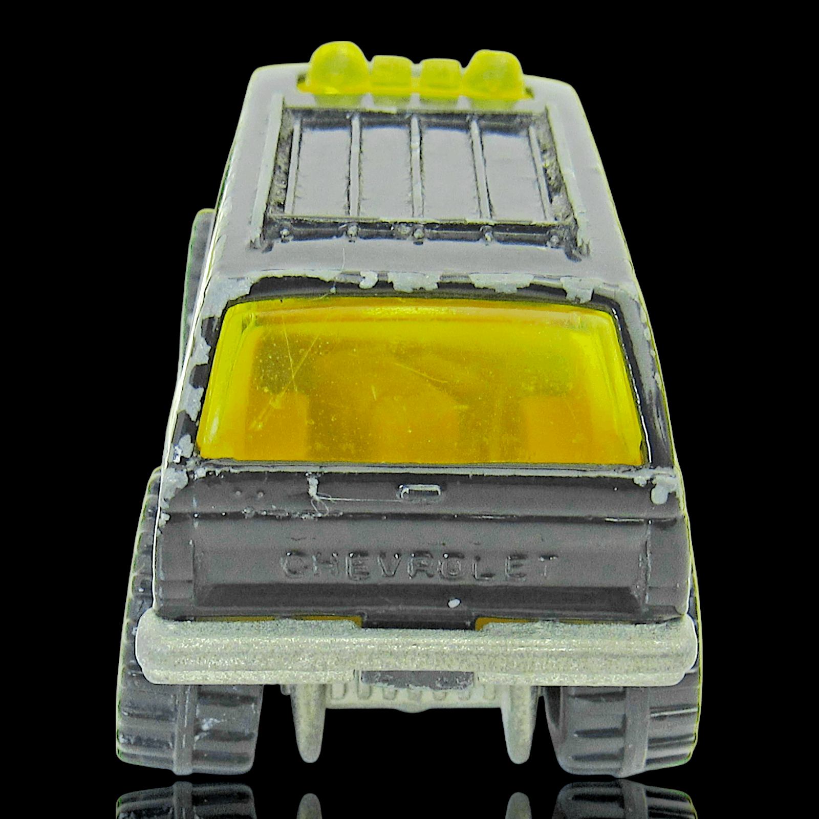 Hot Wheels 1983 CHEVY BLAZER 4x4 ~ VINTAGE ~ Black Yellow Doors Open 1:64 Truck - Thumbnail 8