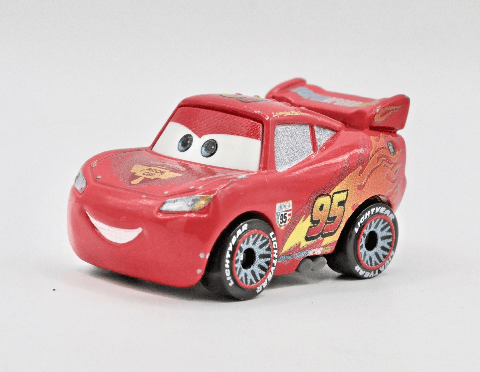 Disney Pixar Cars ~ Mini Racers ~ LIGHTNING MCQUEEN #95 Rust-eze Car - Thumbnail 2