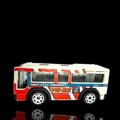 MATCHBOX 2004 MBX CITY TRANSIT POP ART BUS - Thumbnail 2