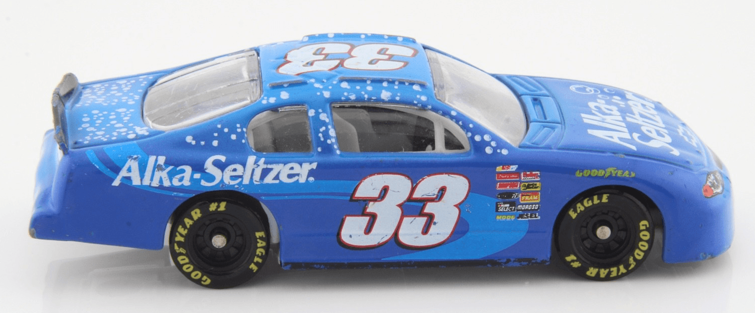 NASCAR ~ CHEVY MONTE CARLO ~ Tony Raines #33 ~ Team Caliber AlkaSeltzer 1/64 - Thumbnail 3
