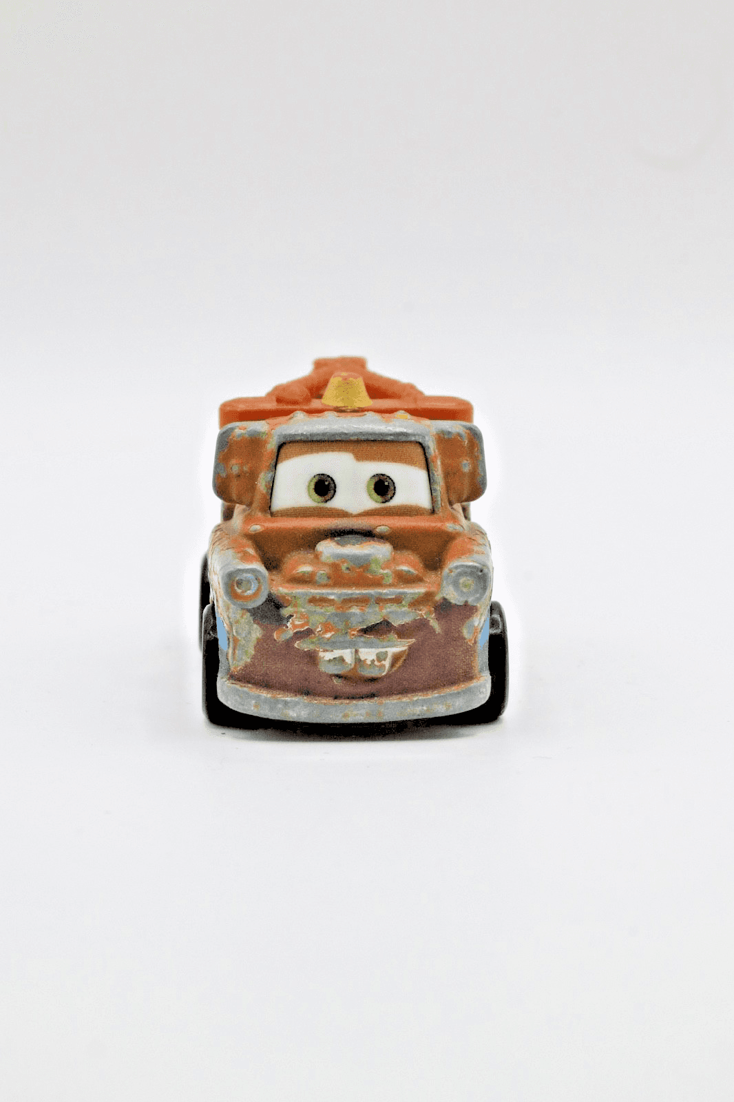 Disney Pixar Cars ~ Mini Racers ~ TOW MATER ~ Diecast Truck 1:110 - Thumbnail 3