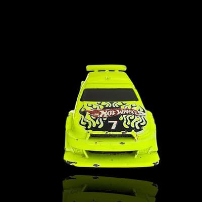 Hot Wheels 2009 Yellow Amazoom - Thumbnail 5