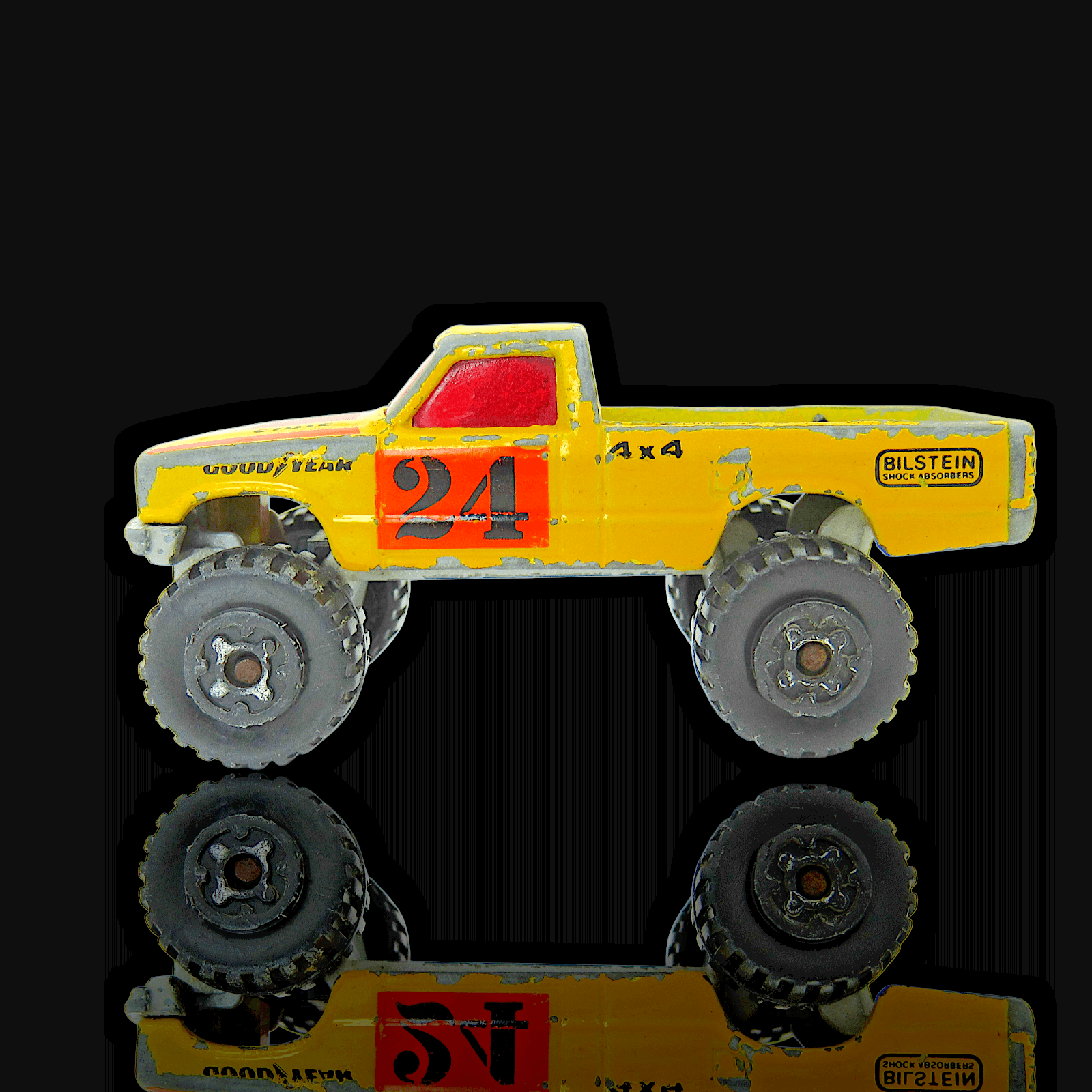 Matchbox 1981 4x4 Pickup ~ #24 ~ Yellow ~ Goodyear Bilstein 1/64 - Thumbnail 2