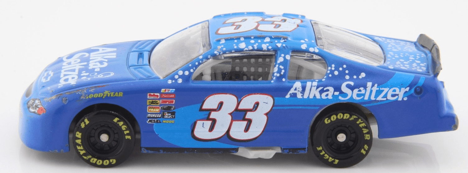 NASCAR ~ CHEVY MONTE CARLO ~ Tony Raines #33 ~ Team Caliber AlkaSeltzer 1/64 - Thumbnail 4