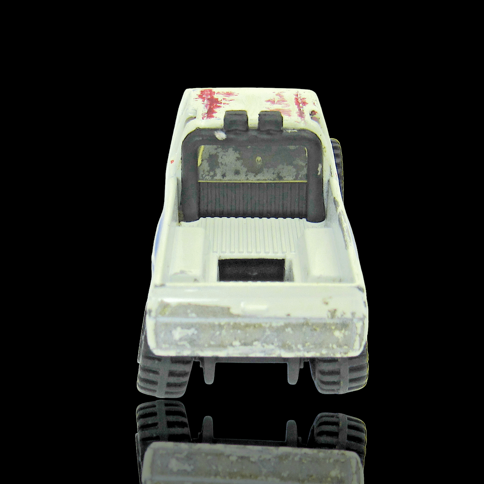 Hot Wheels 1987 NISSAN HARDBODY 4x4 PICKUP ~ VINTAGE ~ White Red Diecast - Thumbnail 6