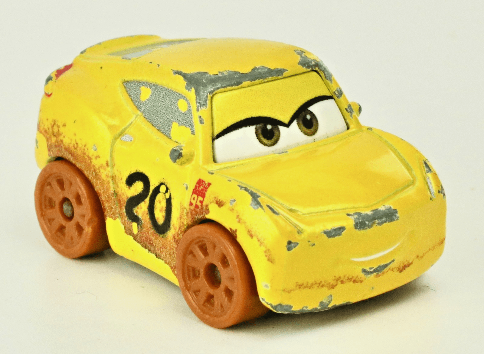Disney Pixar Cars 3 ~ Mini Racer ~ MUDDY CRUZ RAMIREZ #20 ~ 1:100