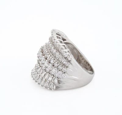 Sterling Silver Sparkly Bold Cubic Zirconia Statement Ring Size 7 - Thumbnail 3