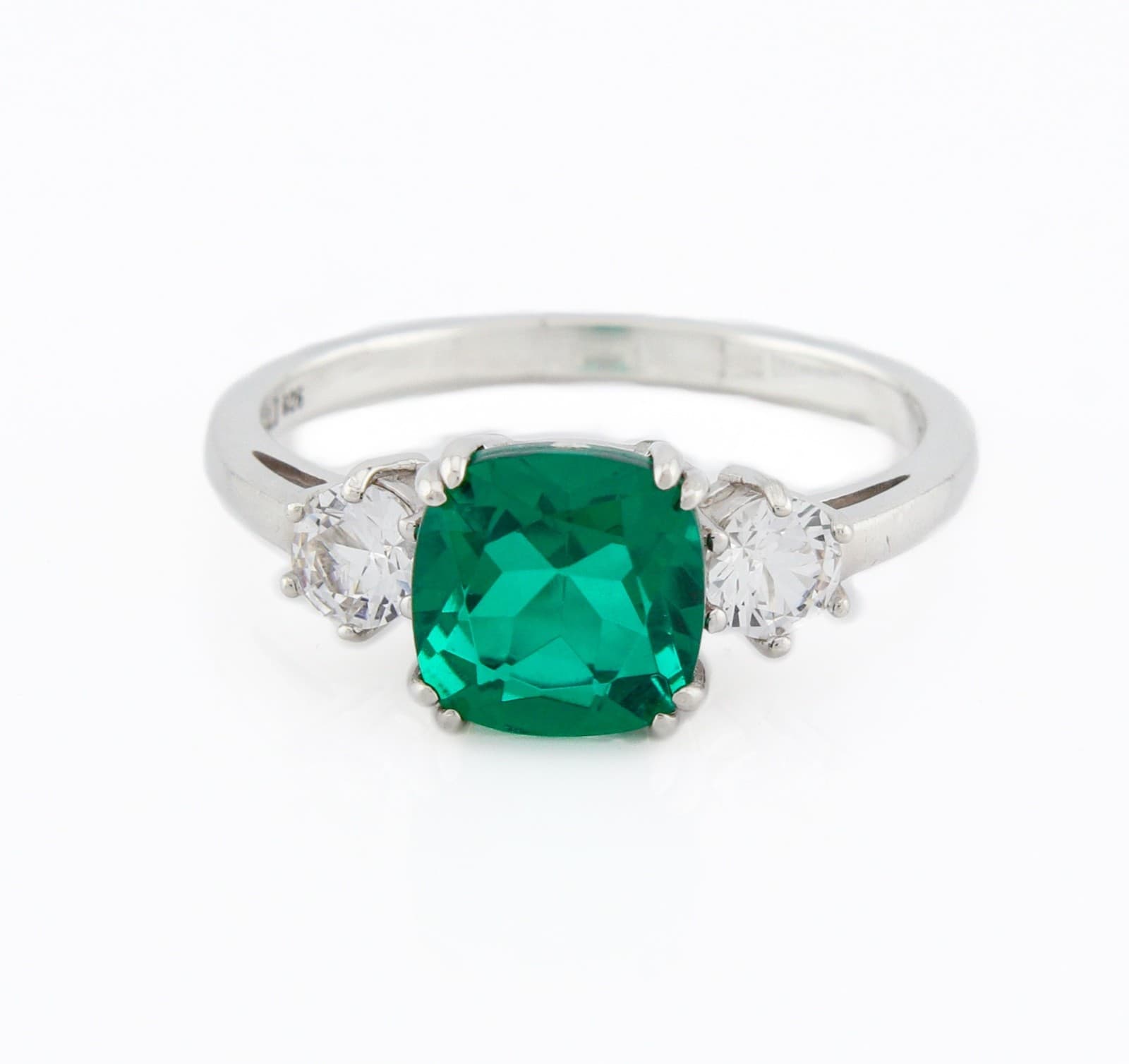 Sterling silver Green & White CZ Ring PAJ 925 Size 9