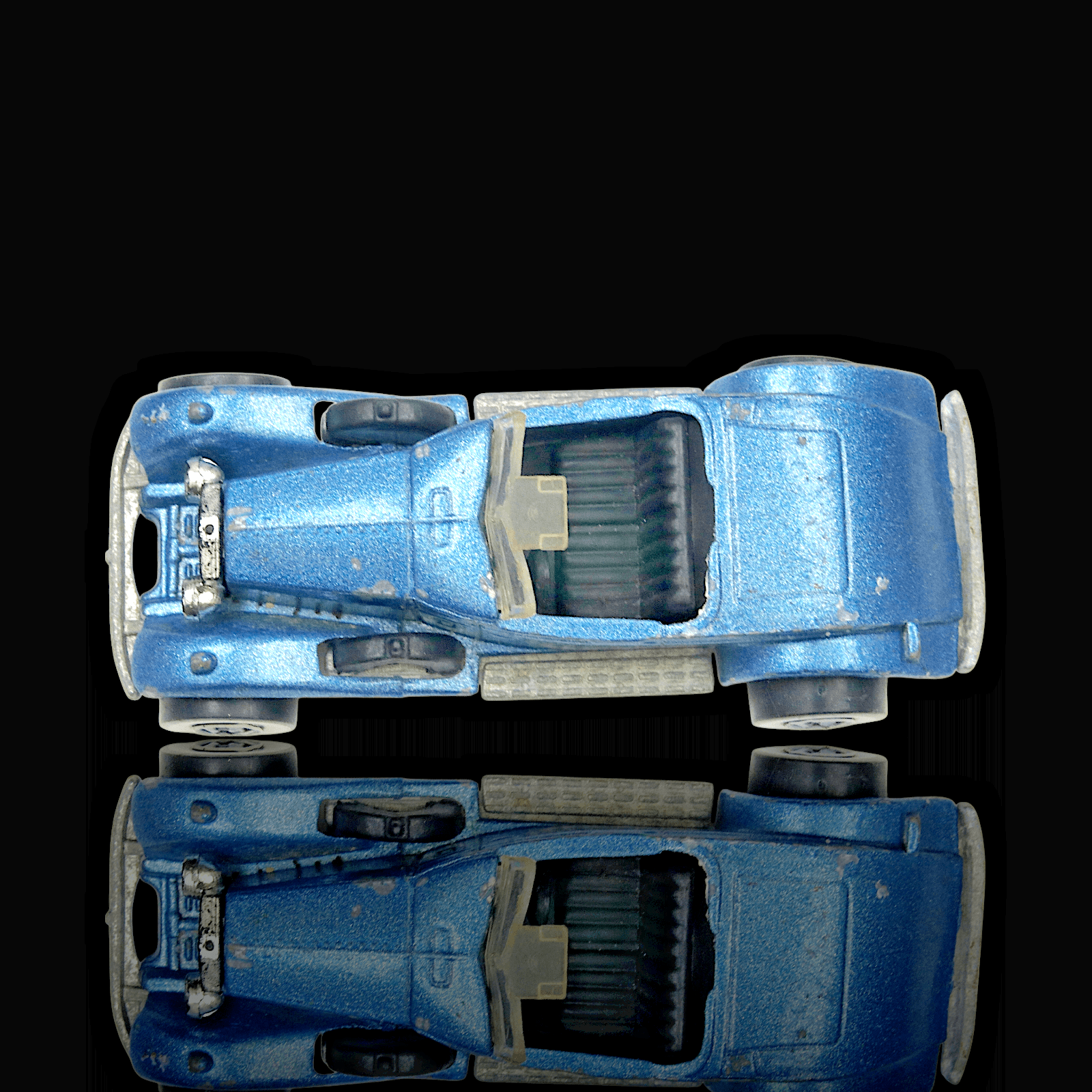 Hot Wheels 1982 ROLLS ROYCE PHANTOM II ~ Blue Metal Flake ~ Whitewalls ~ 1/64 - Thumbnail 4