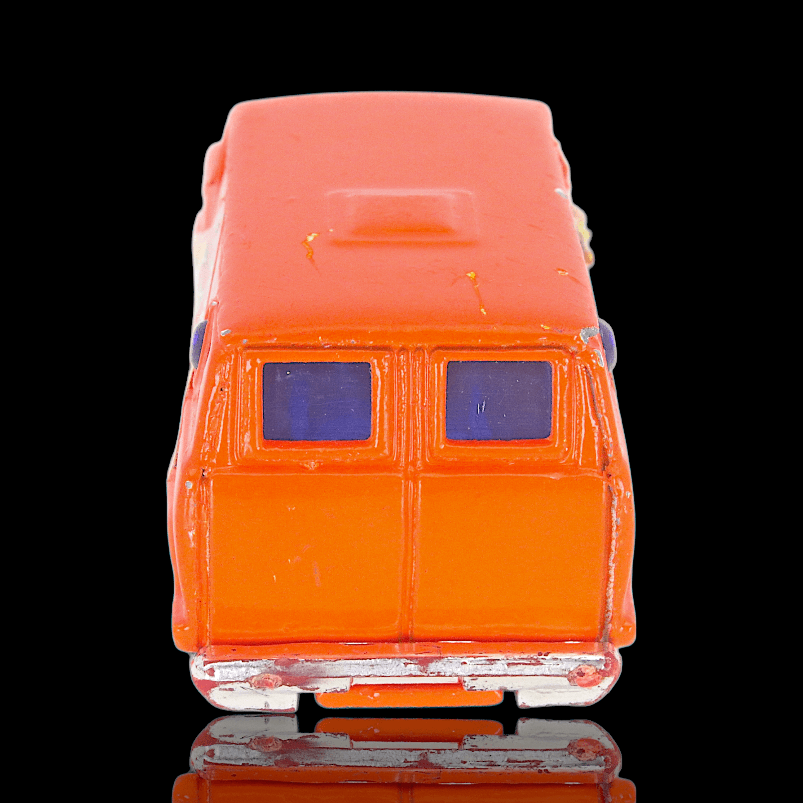Vintage SUN VALLEY VAN ~ MADE IN HONG KONG ~ 1:64 SCALE ~ DIECAST - Thumbnail 4