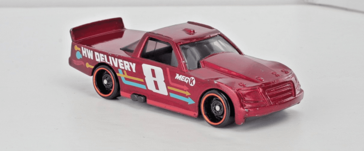 Hot Wheels ~ CIRCLE TRUCKER ~ Red #8 ~ 2023 HW City 5-Pack 1:64