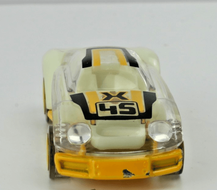 2022 Hot Wheels ~ LIGHTNIN' BUG ~ X-Raycers #218/250 Glow Dark Yellow - Thumbnail 8