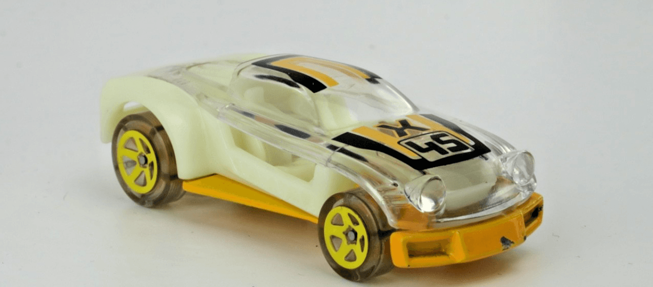 2022 Hot Wheels ~ LIGHTNIN' BUG ~ X-Raycers #218/250 Glow Dark Yellow - Thumbnail 6