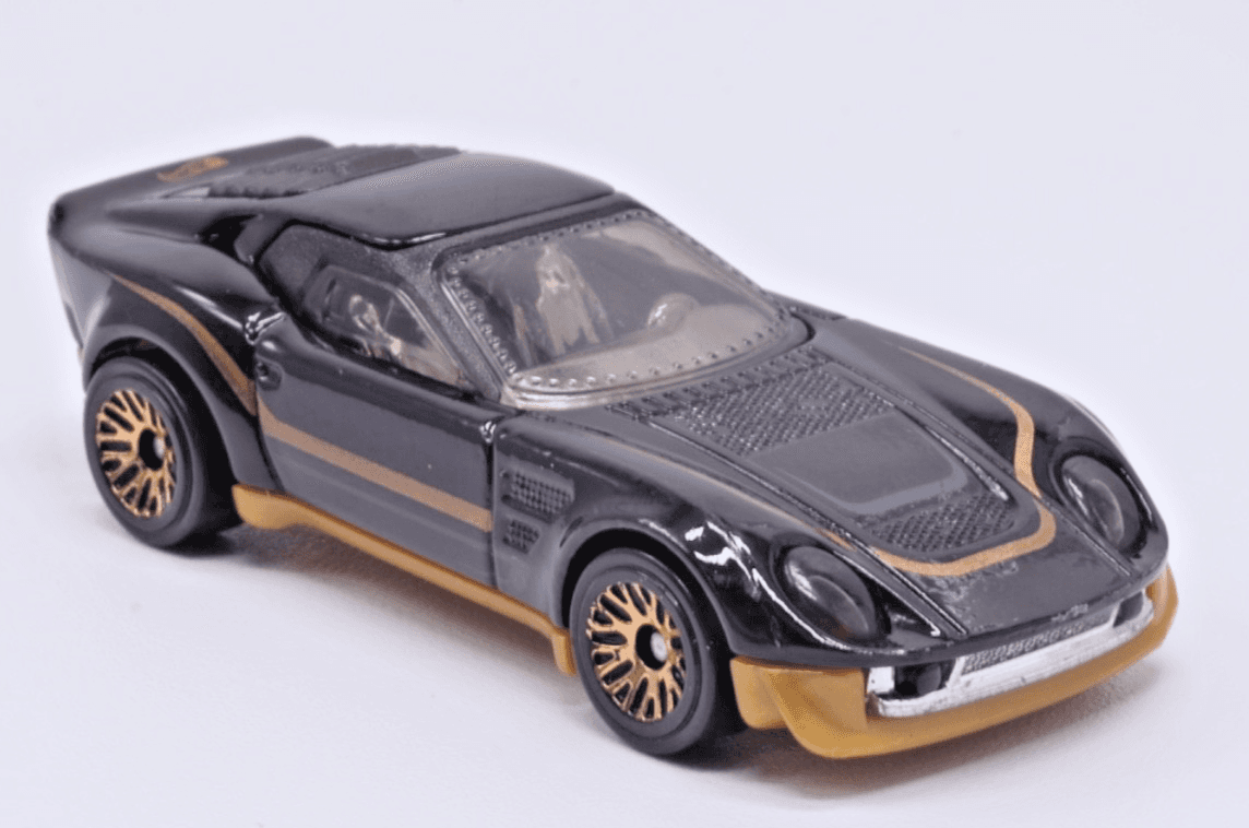 2023 Hot Wheels Dream Garage ~ EL SEGUNDO COUPE (4/5) ~ 1:64 Diecast #105/250