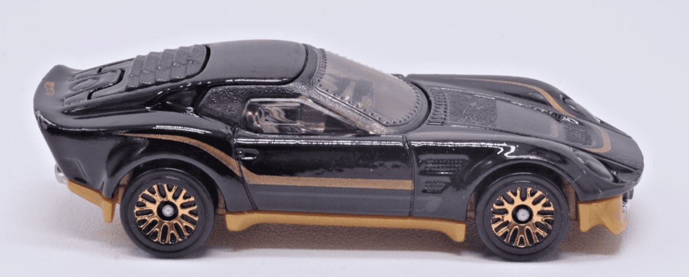2023 Hot Wheels Dream Garage ~ EL SEGUNDO COUPE (4/5) ~ 1:64 Diecast #105/250 - Thumbnail 3