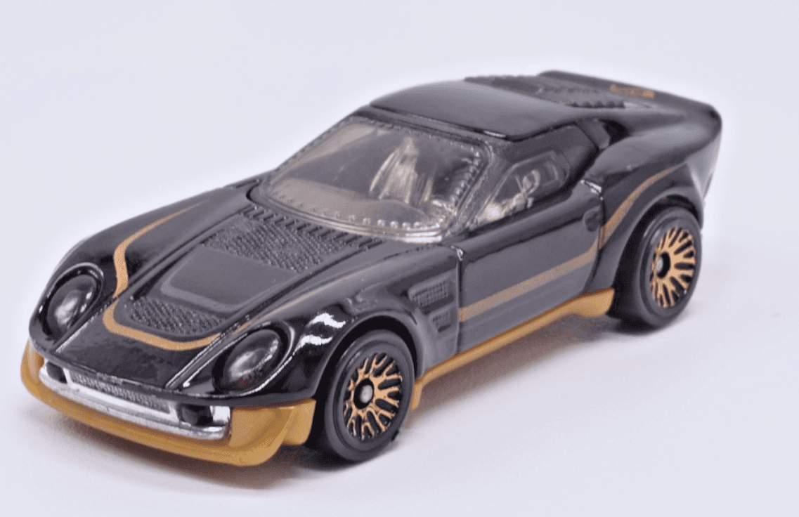 2023 Hot Wheels Dream Garage ~ EL SEGUNDO COUPE (4/5) ~ 1:64 Diecast #105/250 - Thumbnail 2