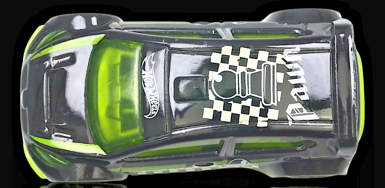 2018 Hot Wheels ~ 2012 FORD FIESTA ~ CHECKMATE 9/9 ~ Pawn ~ Black / Green 1:64 - Thumbnail 4