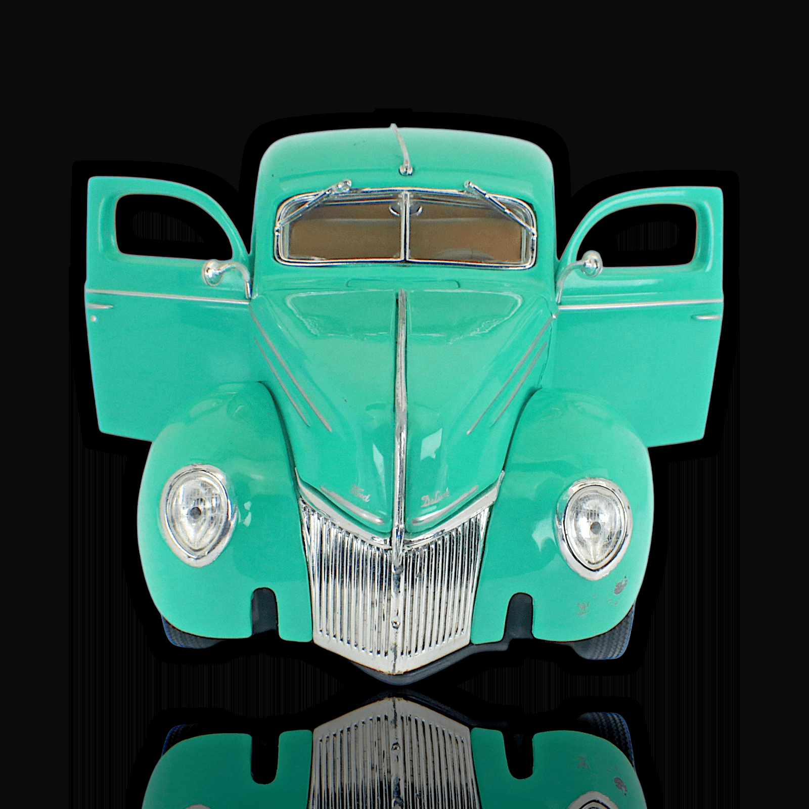 Maisto Special Edition ~ 1939 FORD DELUXE COUPE ~ Green 1:18 Diecast - Thumbnail 4