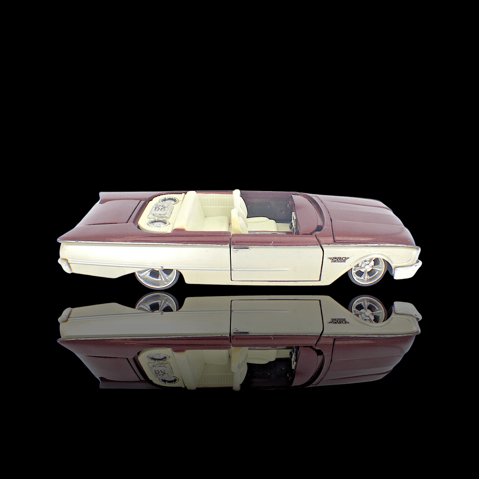 Brooklin 1960 FORD SUNLINER CONVERTIBLE ~ BRK37 ~ 1:43 Diecast Car