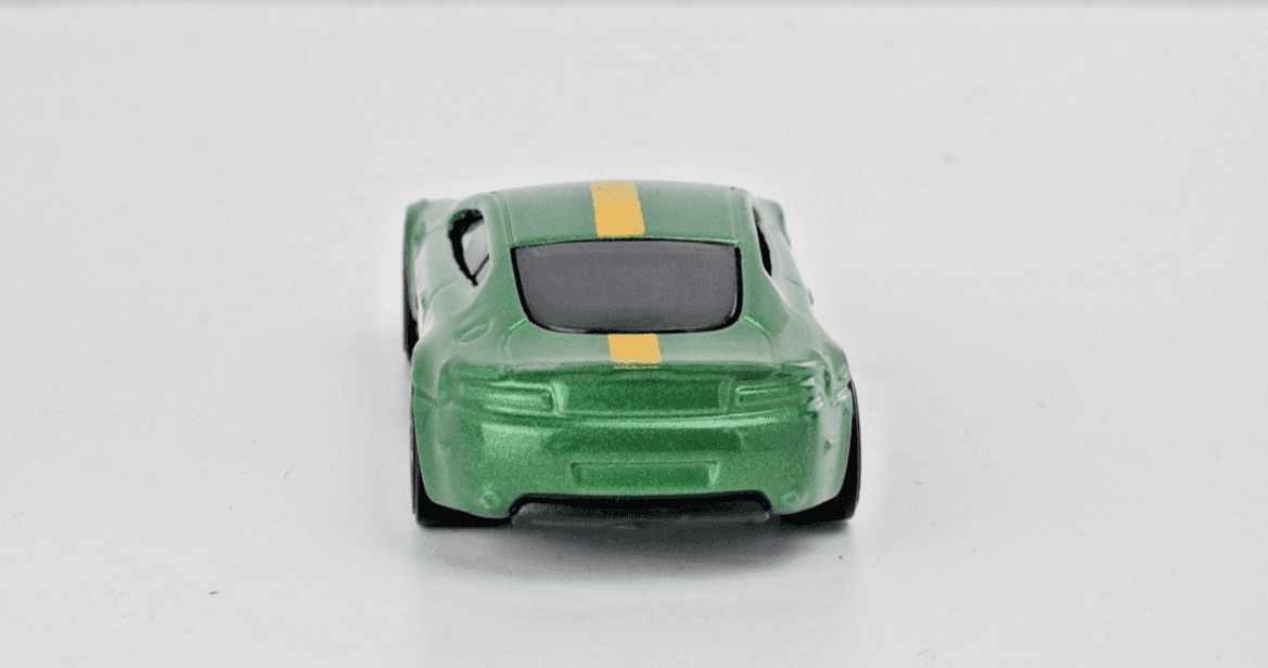 Hot Wheels ~ ASTON MARTIN V8 Vantage ~ HW Exotics ~ Green/Yellow Stripe 1:64 - Thumbnail 7