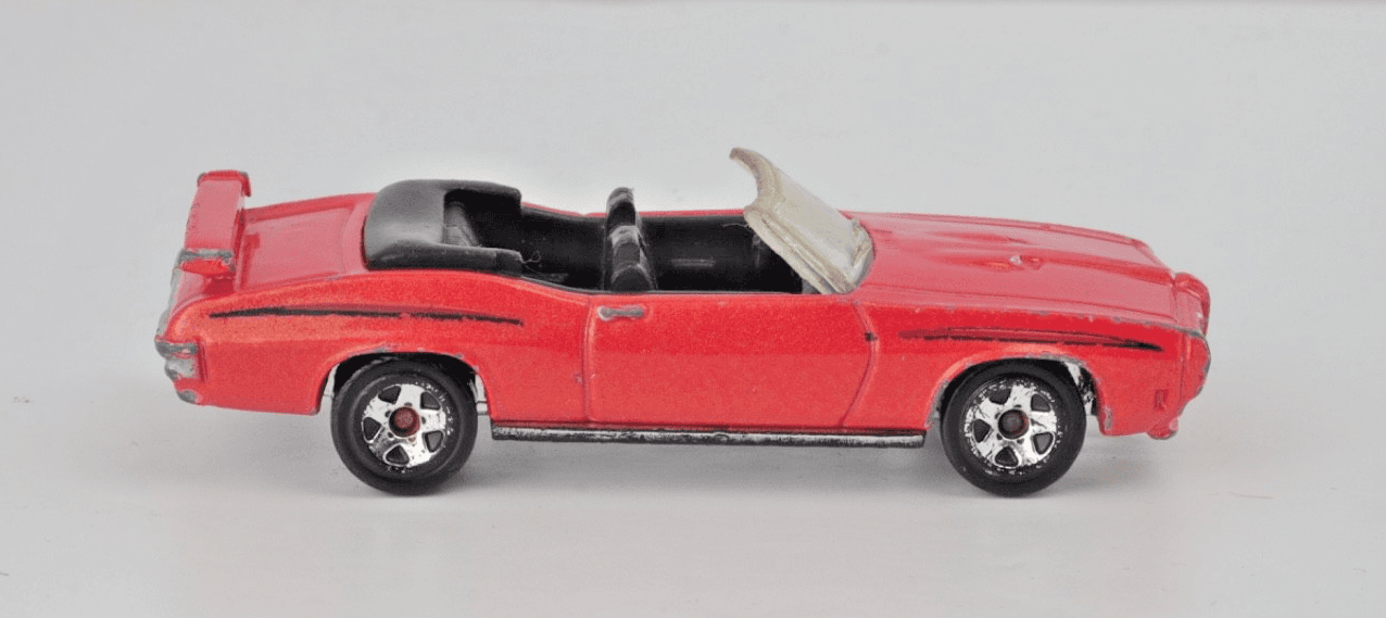 2008 Hot Wheels 1970 GTO CONVERTIBLE ~ Red 1:64 Diecast - Thumbnail 3