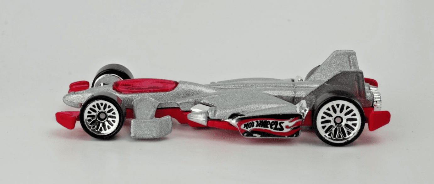 2001 Hot Wheels First Editions ~ JET THREAT 3.0 ~ Silver Diecast Car #034 - Thumbnail 4