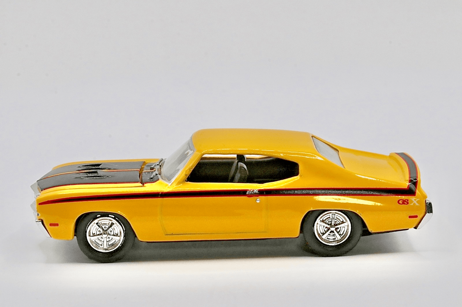 ERTL/Racing Champions ~ 1970 BUICK GSX ~ Yelow Black Stripes 1:64 Dieca - Thumbnail 4
