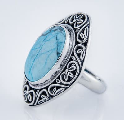 Sterling Silver Turquoise Ring, Oval Stone Filigree Surround Size 6.5 - Thumbnail 2