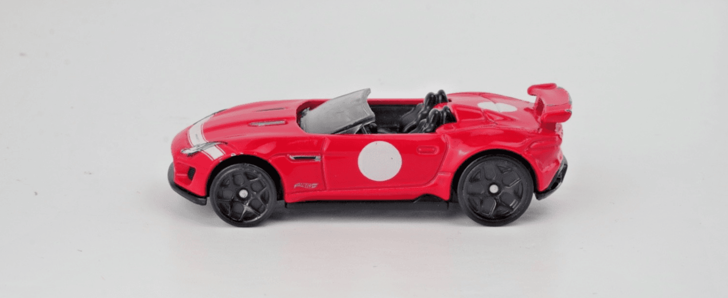 Hot Wheels ~ 2015 JAGUAR F-TYPE Project 7 ~ HW Showroom 1/10 ~ 1:64 Diecast Car - Thumbnail 4