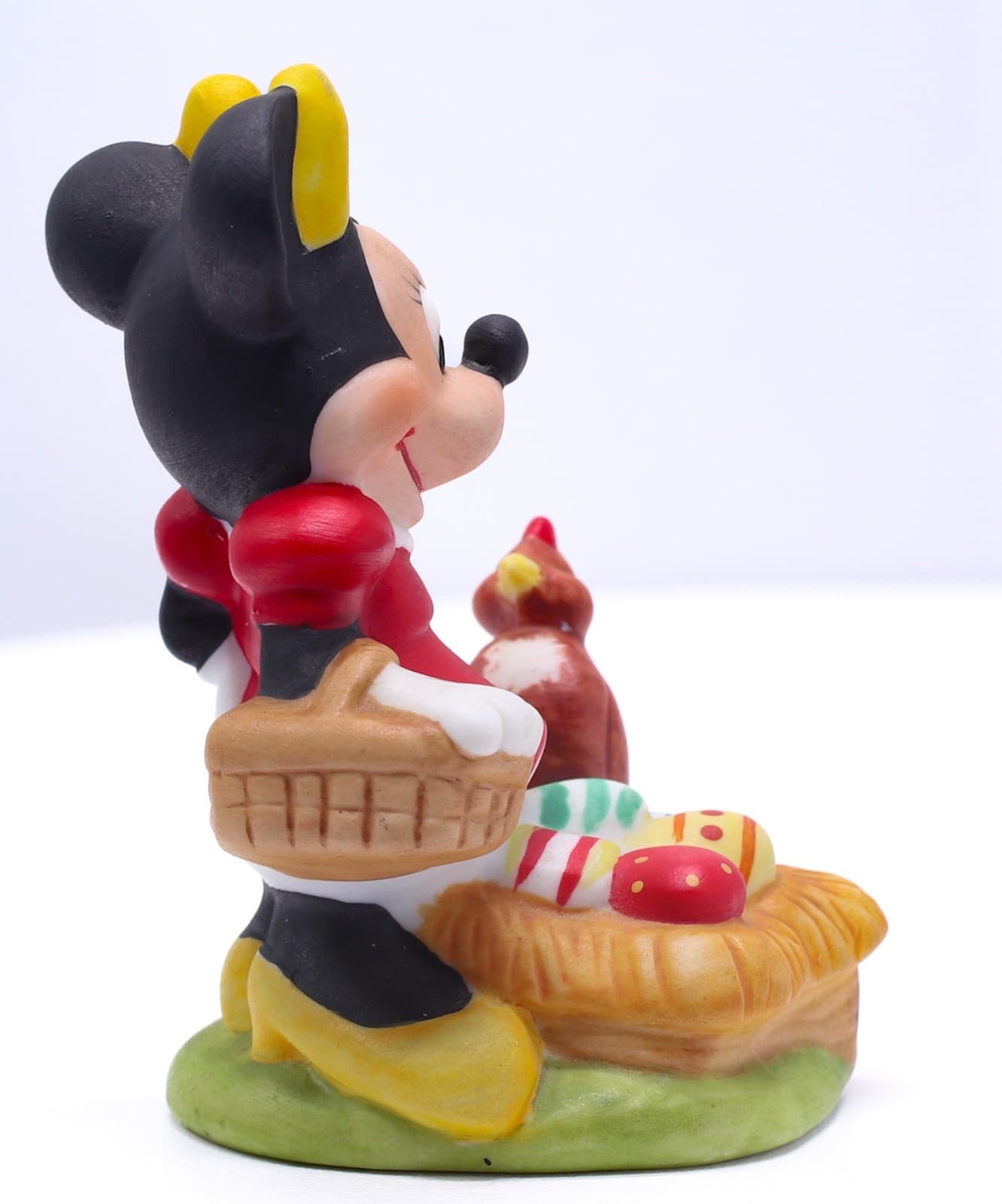 Vintage Walt Disney Productions Minnie Mouse with Chicken Bisque Figurine 3” - Thumbnail 4