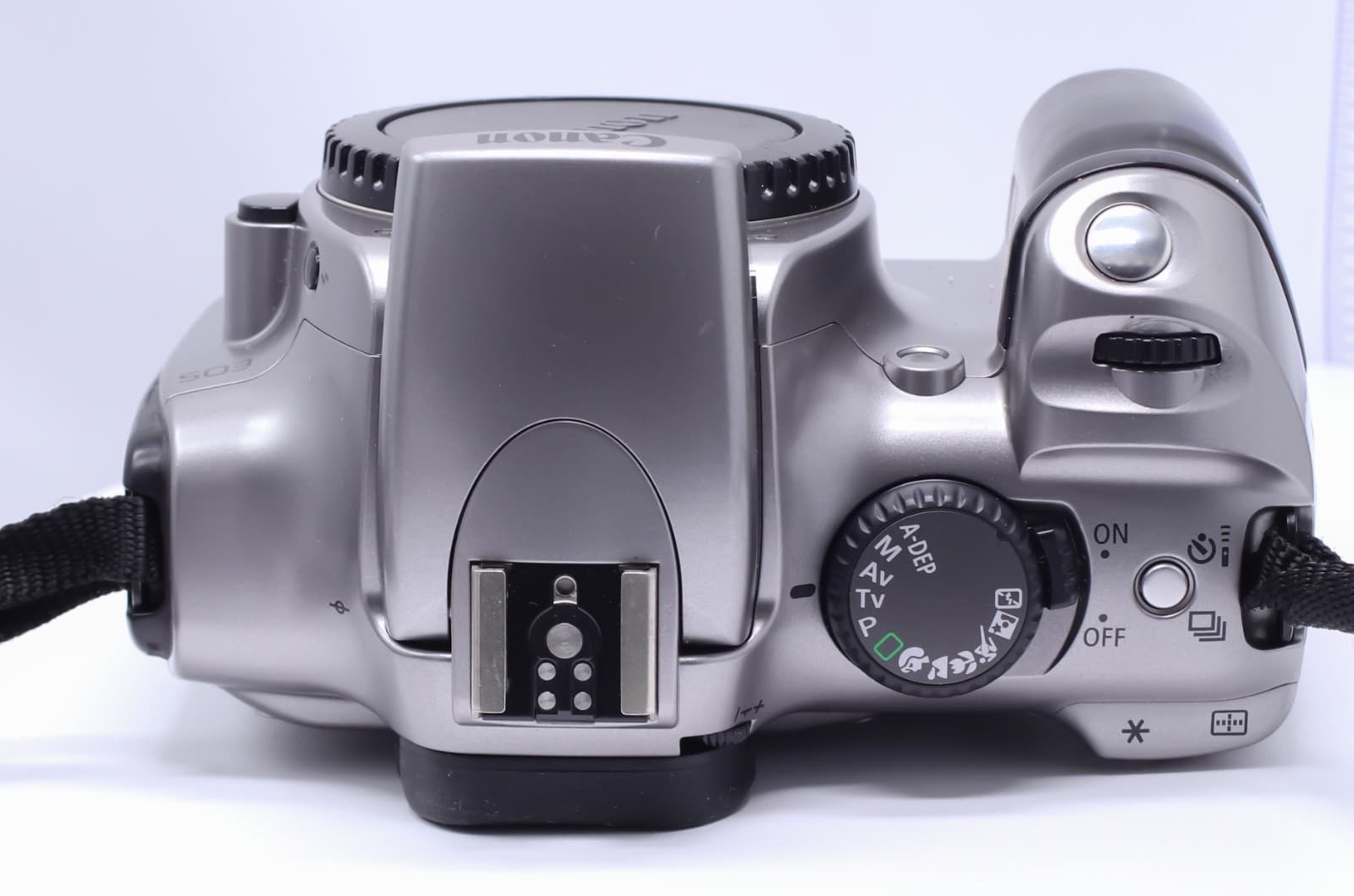 Canon EOS Digital Rebel / EOS 300D Digital SLR Camera Body, battery & Jump Shot - Thumbnail 7