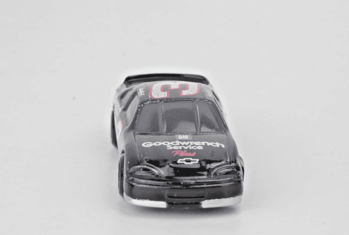 DALE EARNHARDT ~ #3 GM Goodwrench ~ Monte Carlo 1:87 Diecast - Thumbnail 7
