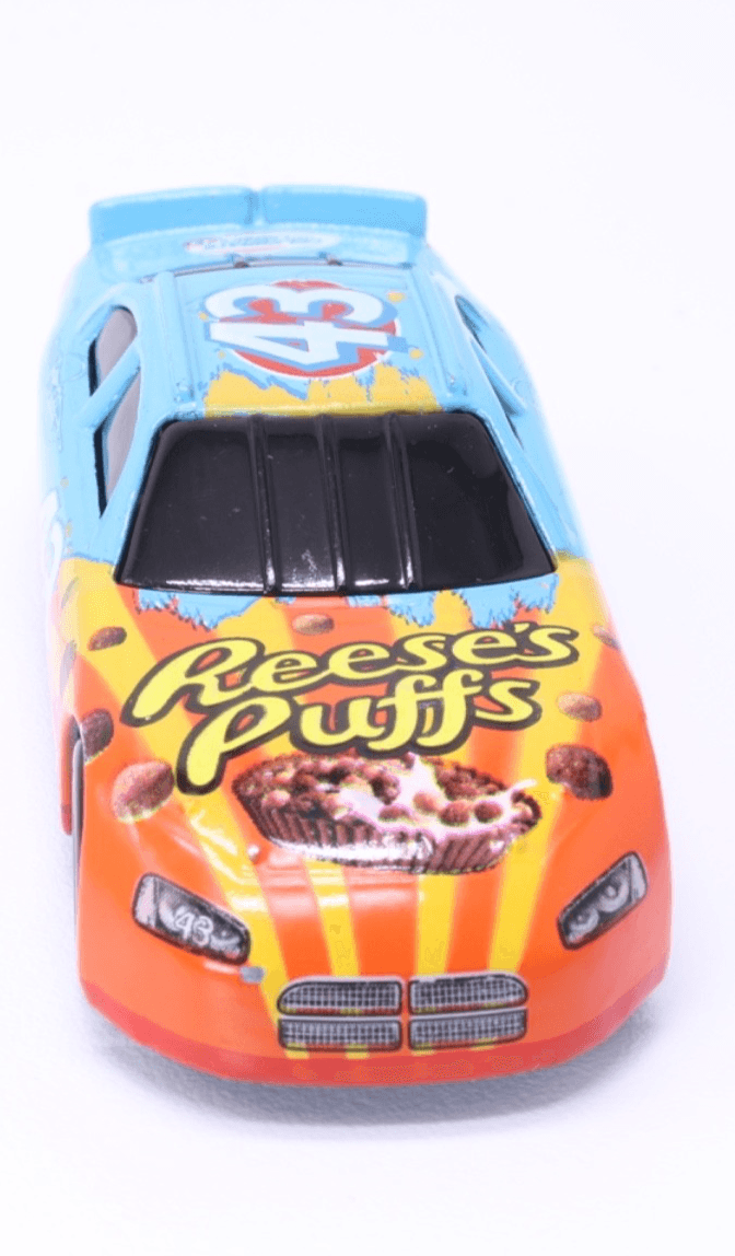 NASCAR ~ 2008 TCB ~ RICHARD PETTY #43 Reese's Puffs ~ Diecast 1:64 - Thumbnail 8