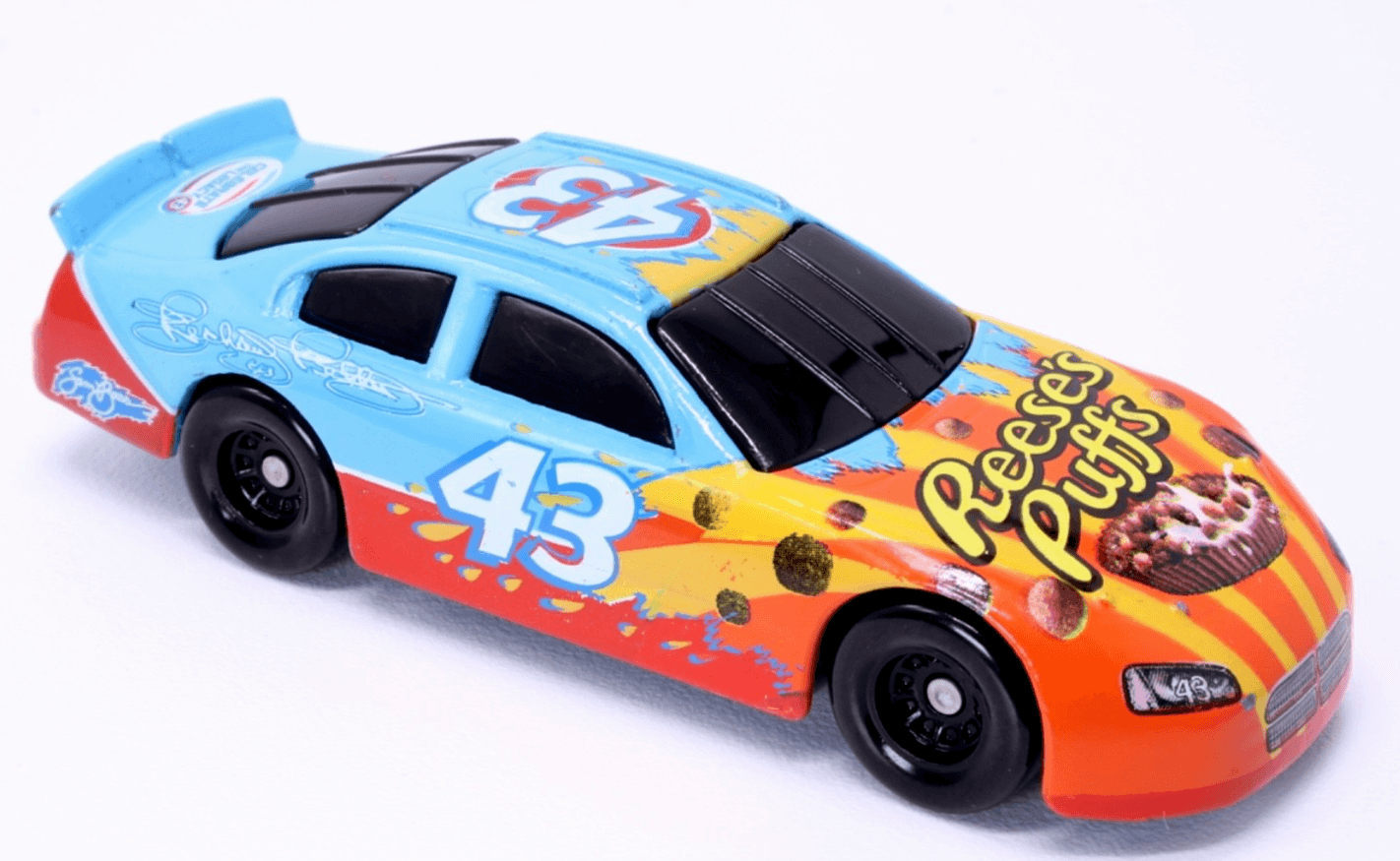 NASCAR ~ 2008 TCB ~ RICHARD PETTY #43 Reese's Puffs ~ Diecast 1:64