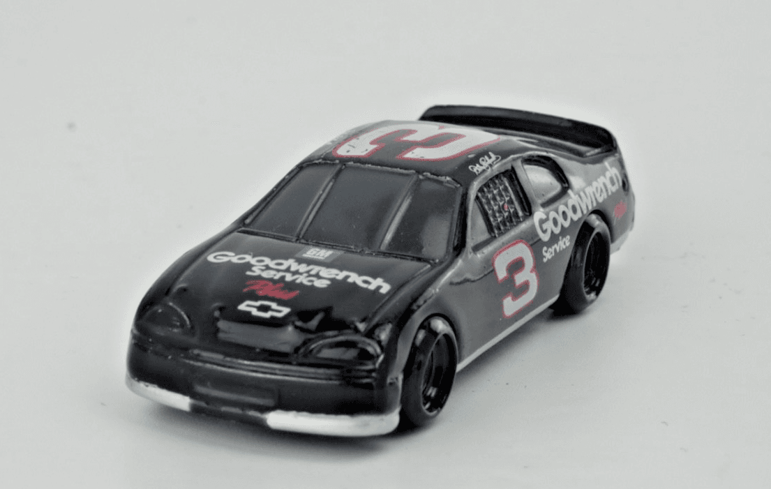 DALE EARNHARDT ~ #3 GM Goodwrench ~ Monte Carlo 1:87 Diecast - Thumbnail 2