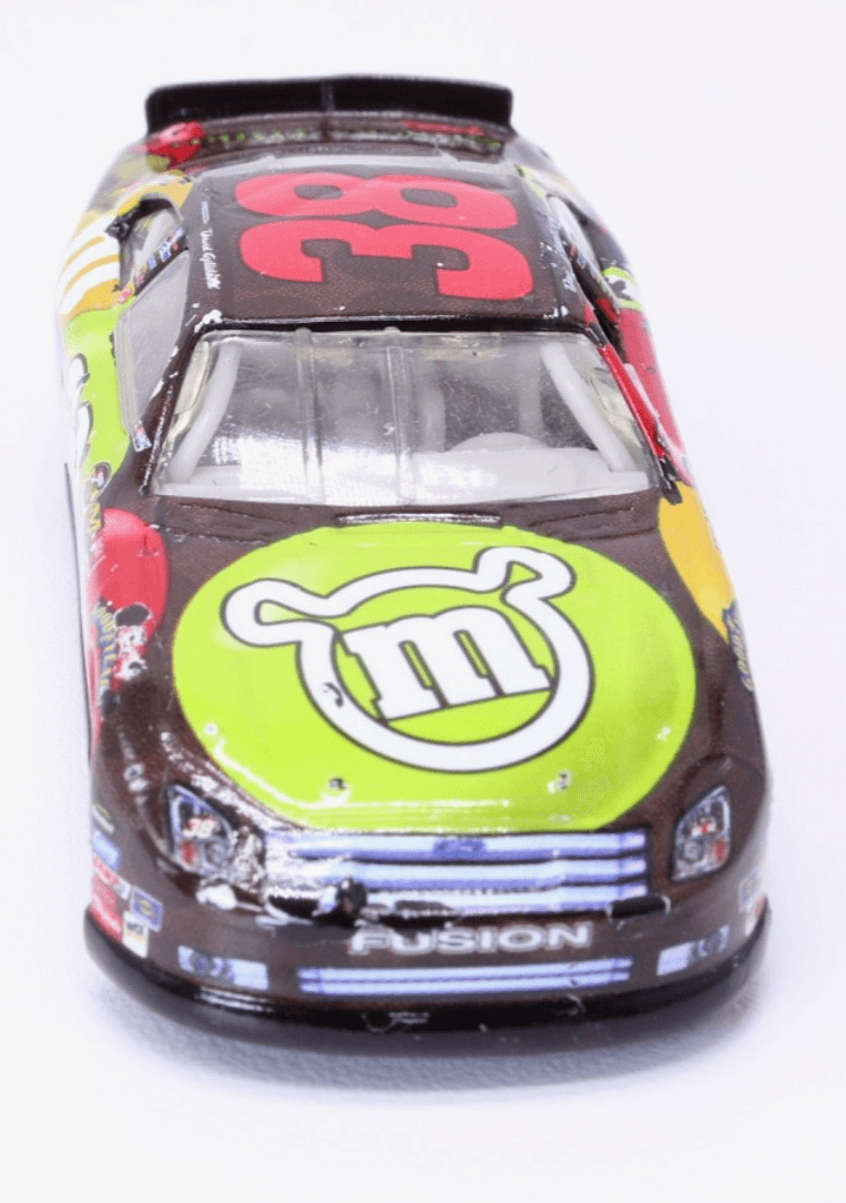 NASCAR ~ 2007 DAVID GILLILAND #38 M&M's Shrek ~ 1:64 Diecast - Thumbnail 8