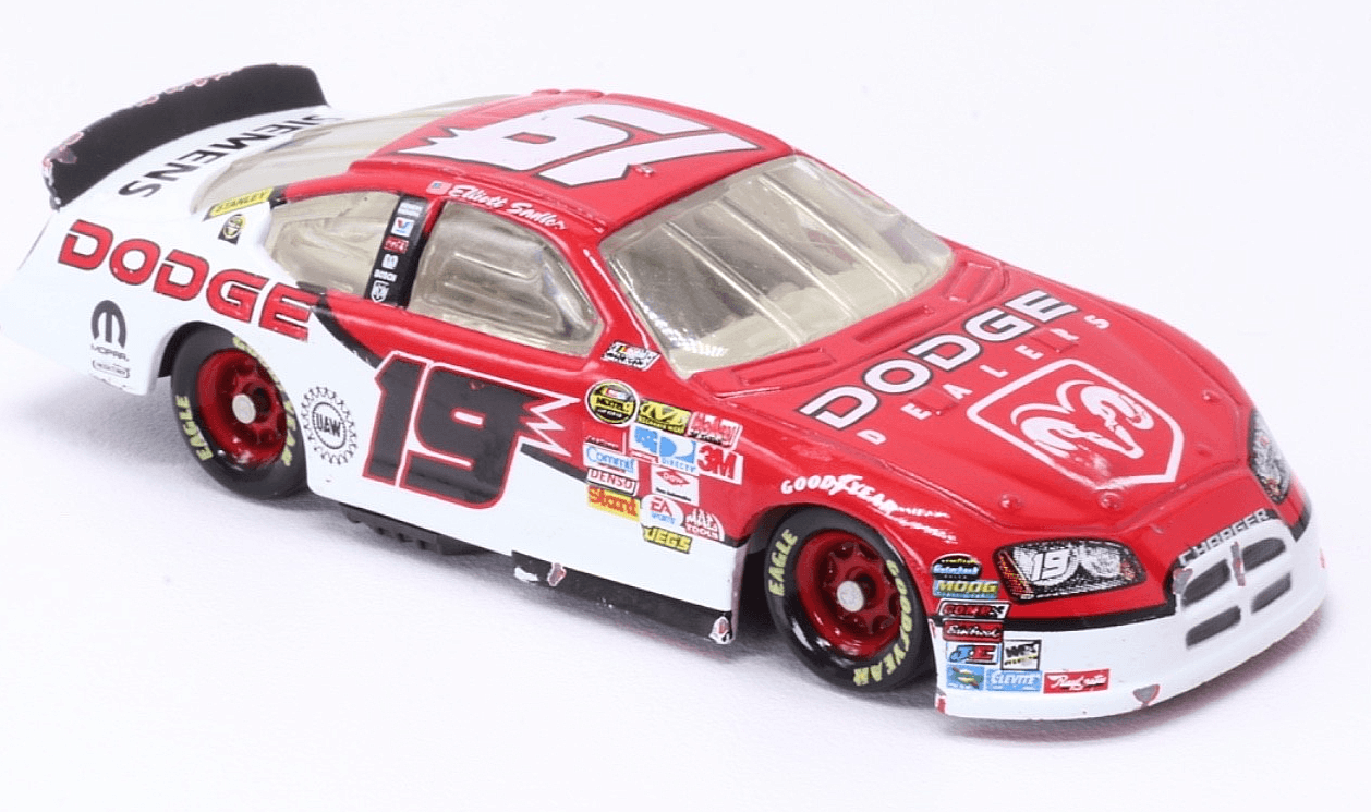 VINTAGE NASCAR ~ ELLIOTT SADLER #19 ~ Dodge Dealers 2007 DODGE CHARGER 1/64