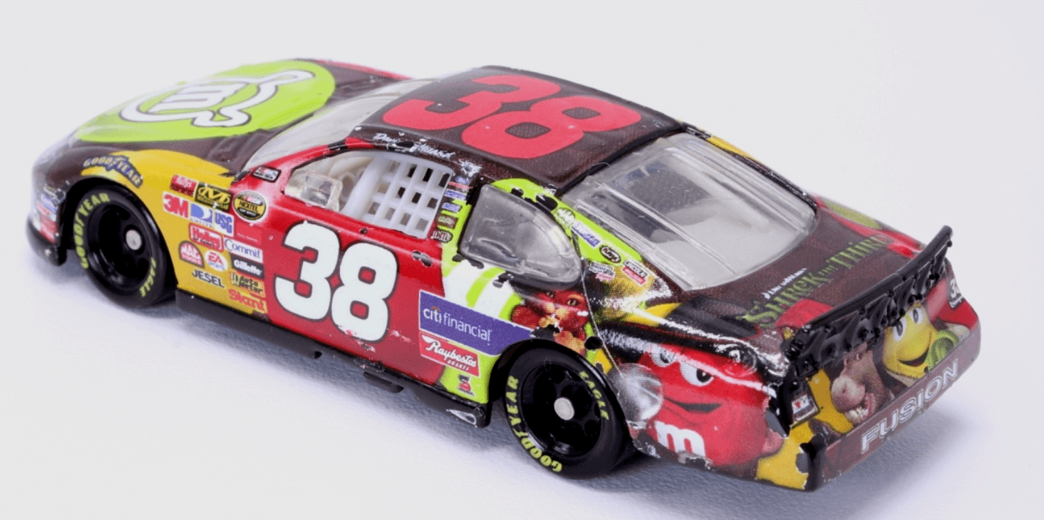 NASCAR ~ 2007 DAVID GILLILAND #38 M&M's Shrek ~ 1:64 Diecast - Thumbnail 6