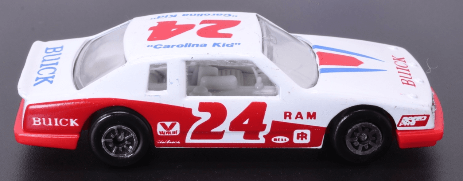 NASCAR ~ 1995 Maisto Special Edition ~ BUICK LESABRE #24 Carolina Kid ~ Diecast - Thumbnail 3