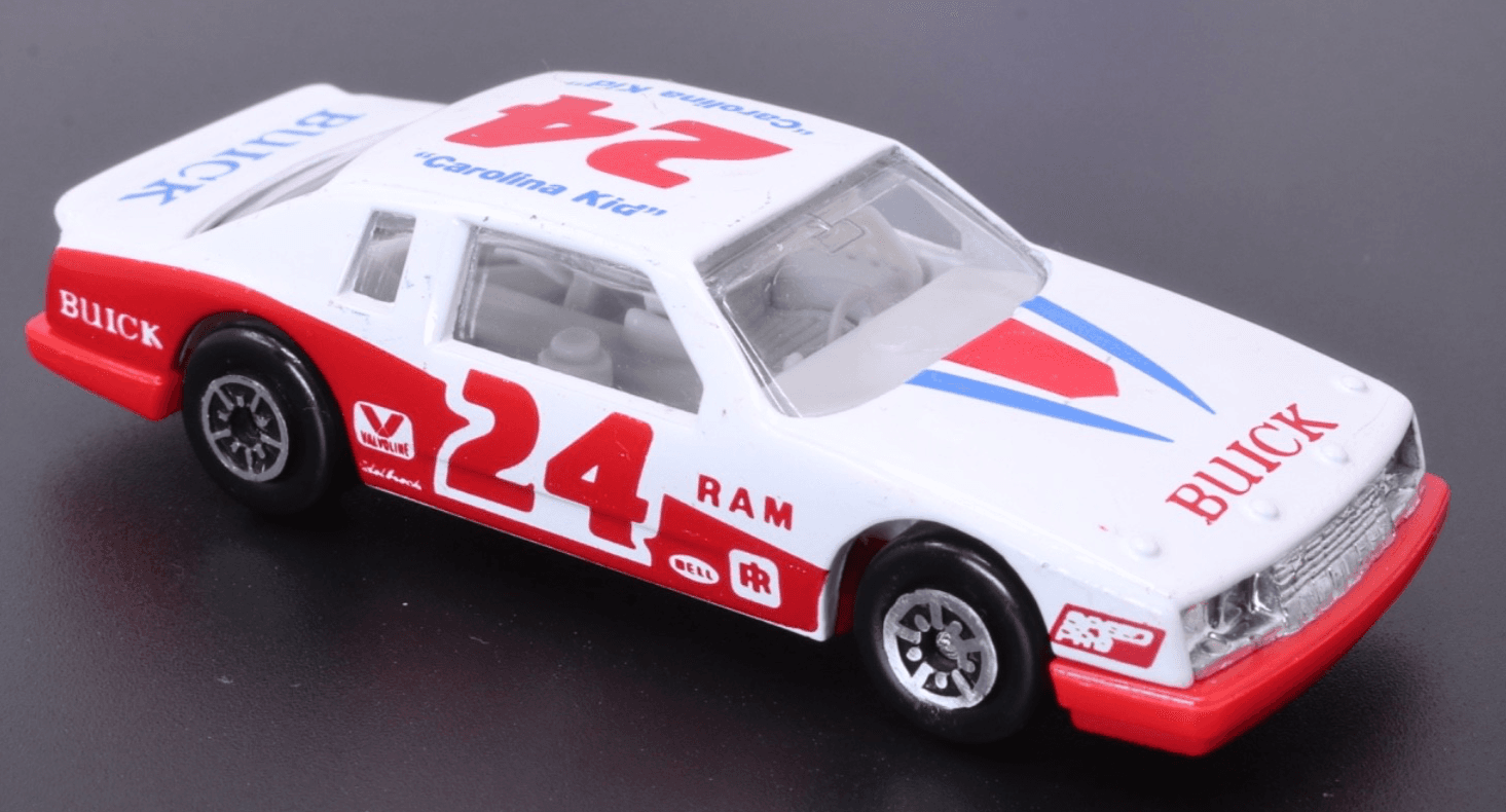 NASCAR ~ 1995 Maisto Special Edition ~ BUICK LESABRE #24 Carolina Kid ~ Diecast