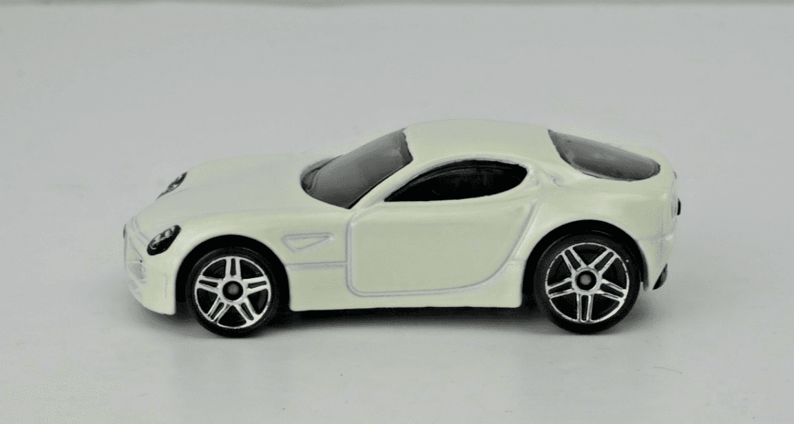 Hot Wheels ~ 2021 ALFA ROMEO 8C COMPETIZIONE ~ White 1:64 Diecast Car - Thumbnail 4