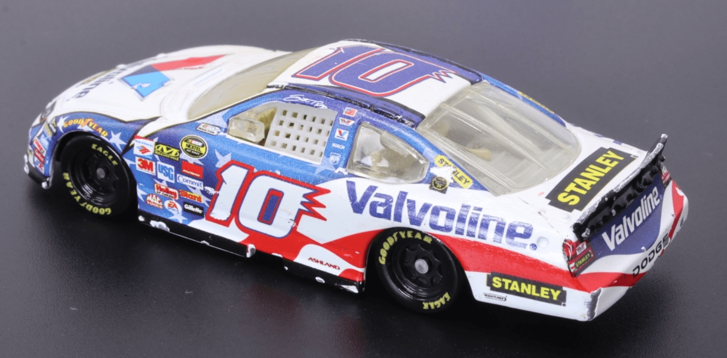 NASCAR ~ SCOTT RIGGS ~ 2007 #10 DODGE CHARGER ~ 1/64 - Thumbnail 6