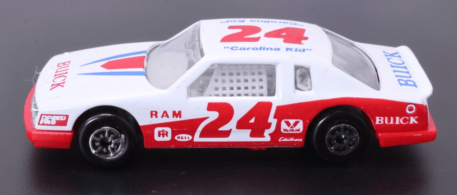 NASCAR ~ 1995 Maisto Special Edition ~ BUICK LESABRE #24 Carolina Kid ~ Diecast - Thumbnail 4