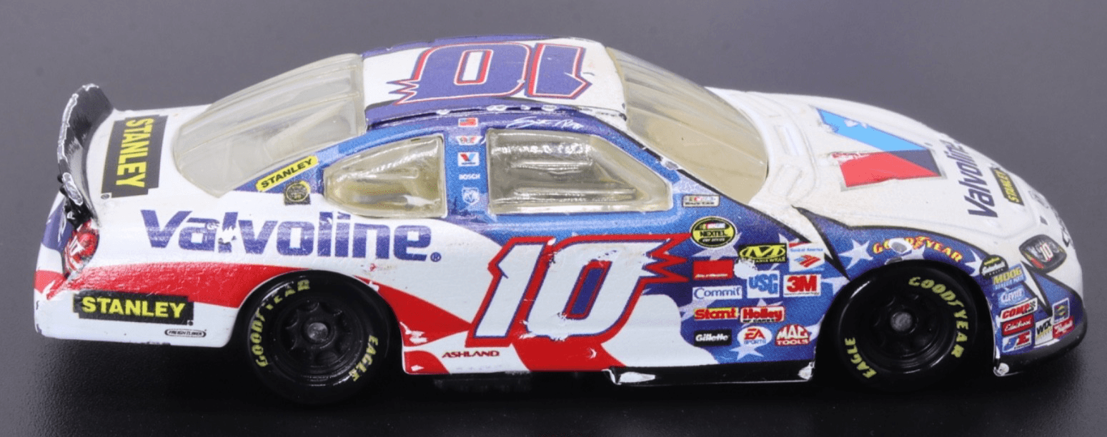 NASCAR ~ SCOTT RIGGS ~ 2007 #10 DODGE CHARGER ~ 1/64 - Thumbnail 9