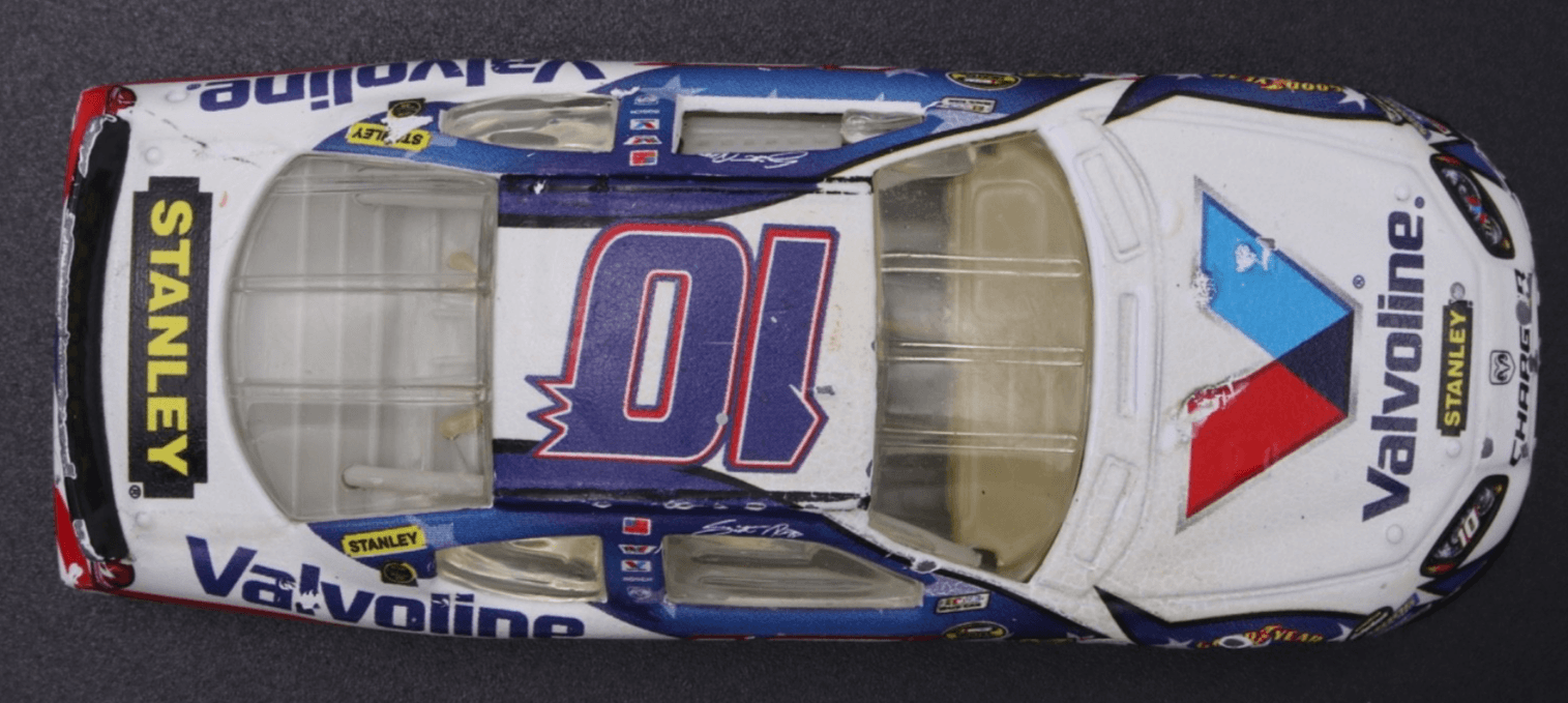NASCAR ~ SCOTT RIGGS ~ 2007 #10 DODGE CHARGER ~ 1/64 - Thumbnail 10